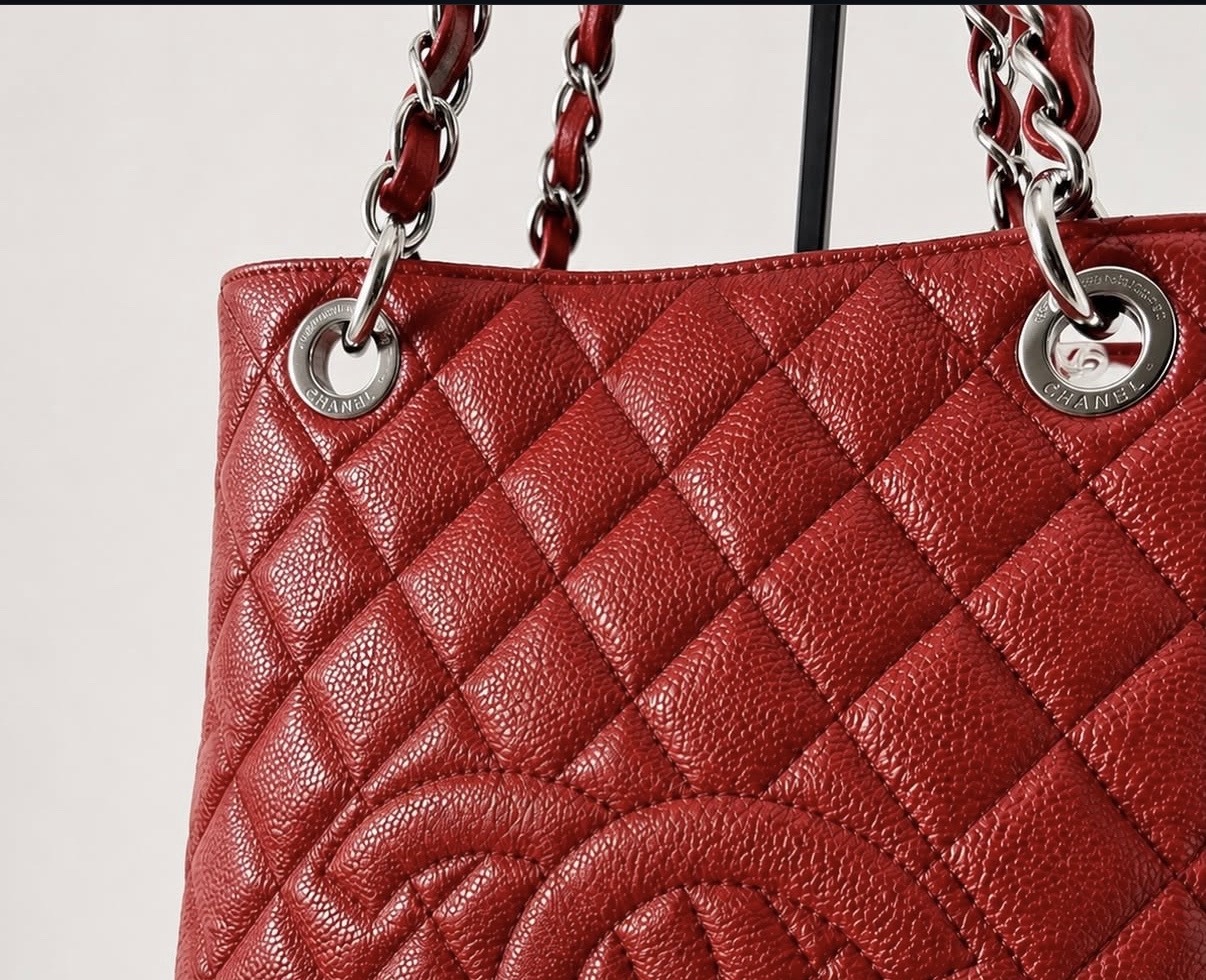 Louis Vuitton tote